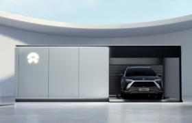 李斌还是摸了马斯克