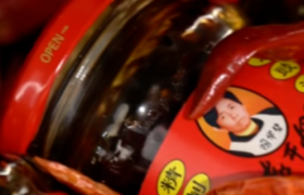 销量腰斩！陶华碧也救不了老干妈