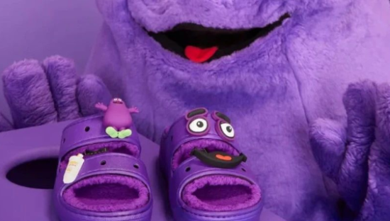 麦当劳最炸裂的联名来了，网友：麦入洞门