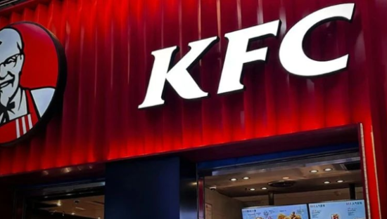 肯德基网红“卖丑扮傻”被嘲，网友：像极了半死不活的我...