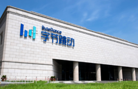 轮到字节被挑战了