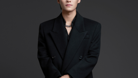 操盘「小杨哥」的男人，曝光薇娅的“秘密”