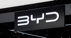 五菱“逼急”比亚迪？