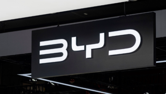 五菱“逼急”比亚迪？
