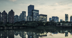 一线城市房租跳水：年轻人躺了，房东急了