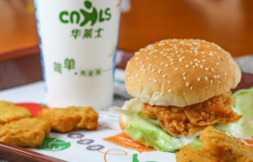 “喷射战士”华莱士，靠卖食材、设备年入70亿