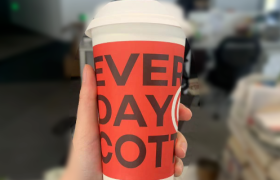 8.8的库迪咖啡，怎么成了县城的“蜜雪冰城”？