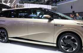 小鹏汽车的2023：颠覆与涅槃