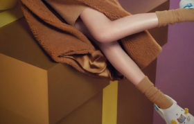 “史上最丑鞋”的新联名，随机吓哭一个HelloKitty控！