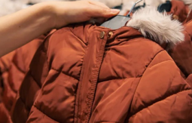 羽绒服年销300亿元，但它还是不赚钱