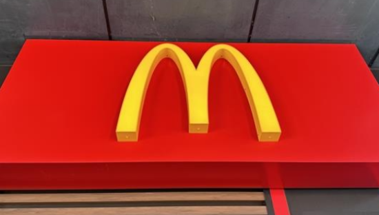 麦当劳和肯德基再一次走到了分叉路口