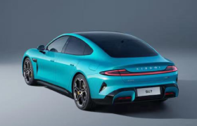 定价迷雾中，小米汽车在“沉吟”什么？