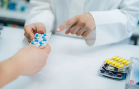 O2O买药平台，狂“卷”线下药店