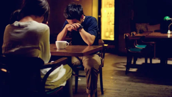 精品咖啡，被9块9逼到角落