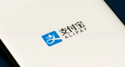 八年一梦，支付宝还是放不下社交