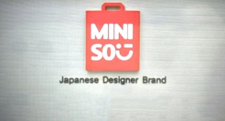 偷南京文创顶流，“媚日”的名创优品又栽了