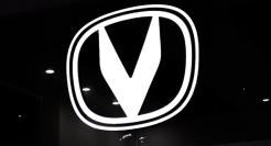 长安朱华荣是谁的嘴替？