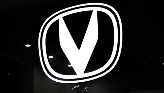 长安朱华荣是谁的嘴替？