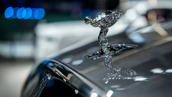 119年第一次，劳斯莱斯向网红“低头” ？