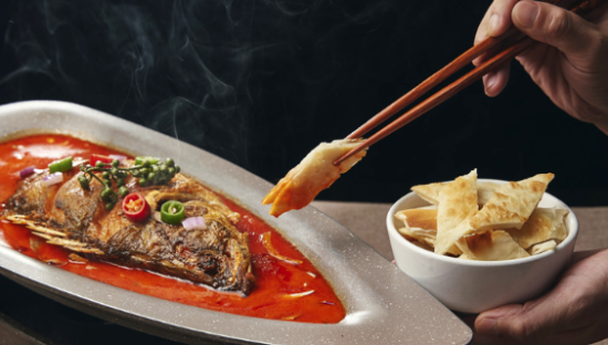 做“中式正餐界”的拼多多：小菜园能靠“下沉打法”顺利上市？