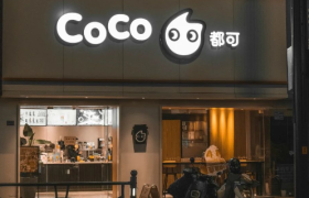 靠“击鼓传花”奶茶店，大厂员工赚了 160 万