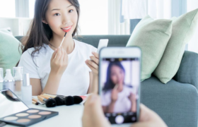 直播电商“混战”，京东、视频号、百度“各显神通”