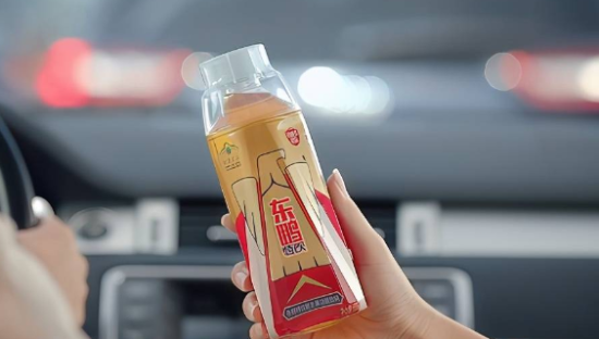 又遭顶格套现20亿！东鹏饮料怎么了？