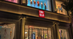 优衣库“阴间卖货”画面曝光，小杨哥蚌埠住了哈哈哈！