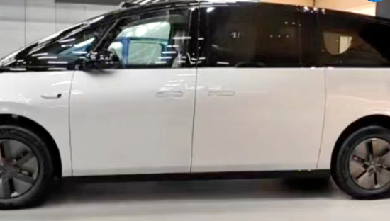 理想MEGA正式上市，营销难理想