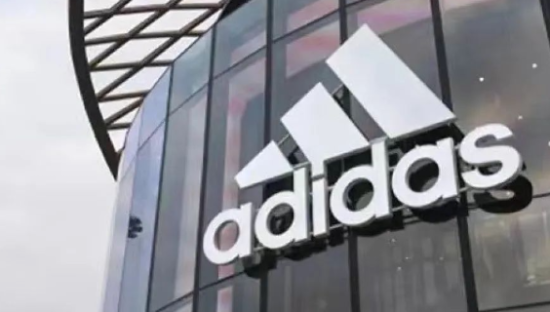 阿迪达斯，深挖“中国文化”
