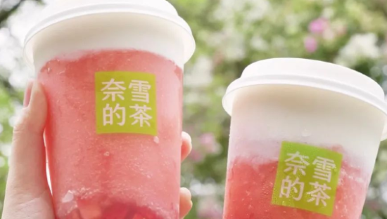 加盟的“甜”，奈雪上瘾了