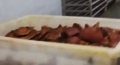 “梅菜扣肉”事件，反转了…