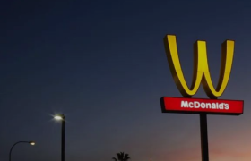 麦当劳新LOGO变“WC”，居然毫无违和感