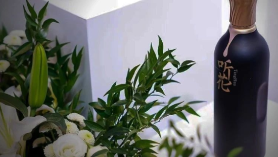 茅台“死对头”315翻车后，张雪峰躺枪