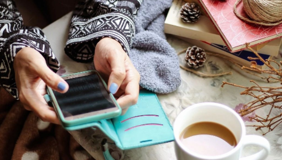 AI社交来了，微信慌了吗？