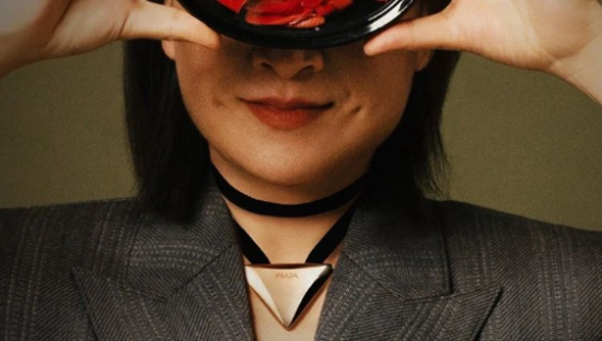 贾玲深陷“性别歧视”风波，网友：好歹毒的女性营销！