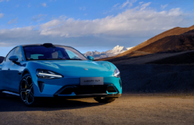 小米汽车“天价”厂服卖疯，特斯拉慌了