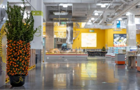 3 年亏损 80 亿，刘强东要放弃永辉超市了