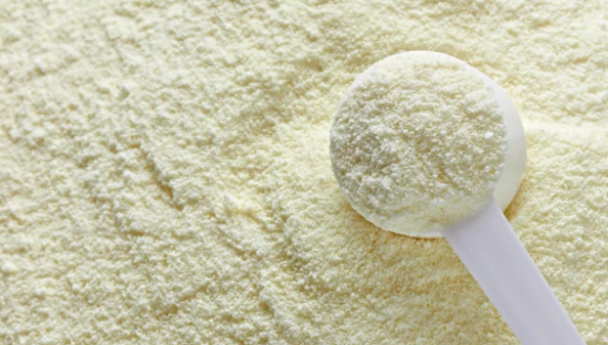 奶粉企业集体过冬