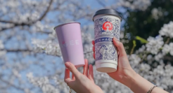 一杯难求！瑞幸、霸王茶姬都在用，“变色杯”突然火了？