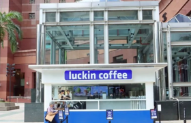 生椰拿铁，在新加坡“塌房”了