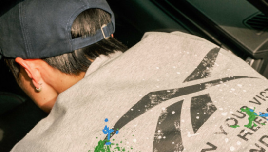 Randomevent再度携手锐步，象征自由的海洋蓝为主题色