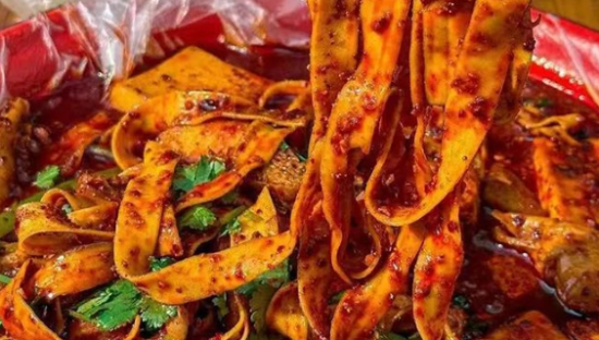 天水麻辣烫，开始批量倒闭