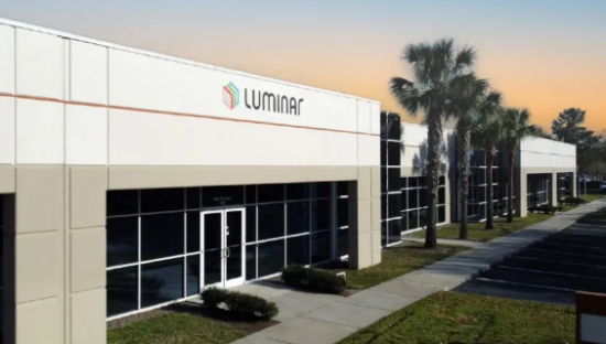 特斯拉花1500万，「救急」了一家激光雷达公司