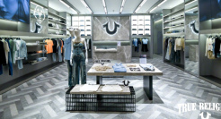 三年两次破产的牛仔品牌，来中国开店了