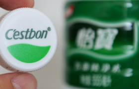 同样是卖水，怡宝为何敌不过农夫山泉？