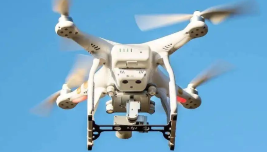 顺丰折翼无人机