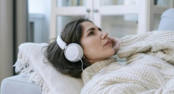 抖音搅局在线音乐