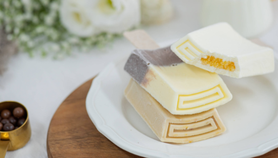 钟薛高，缺一个“罗永浩”