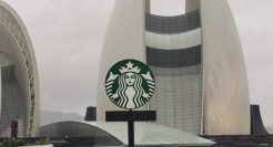 暗度陈仓！星巴克快比瑞幸还便宜了